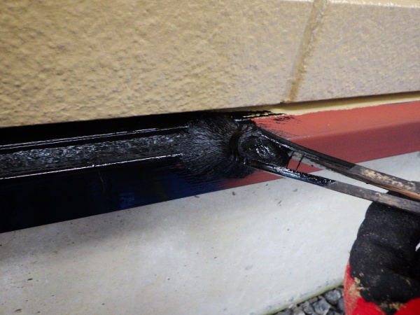 役物の中塗り塗装中です