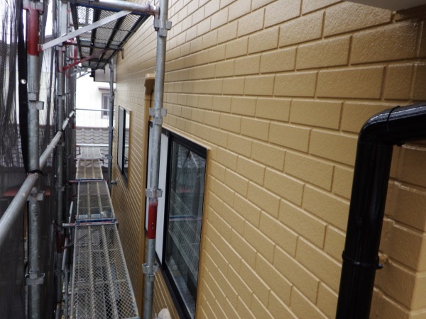 ２階外壁面の完工です