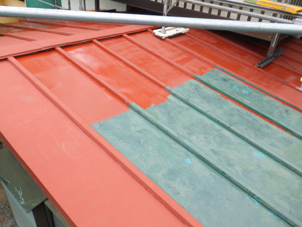 錆止め塗装中