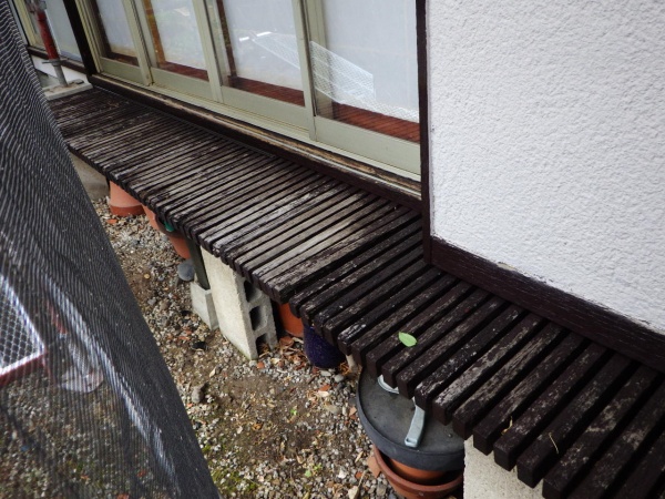 施工前の外壁木部の状態です