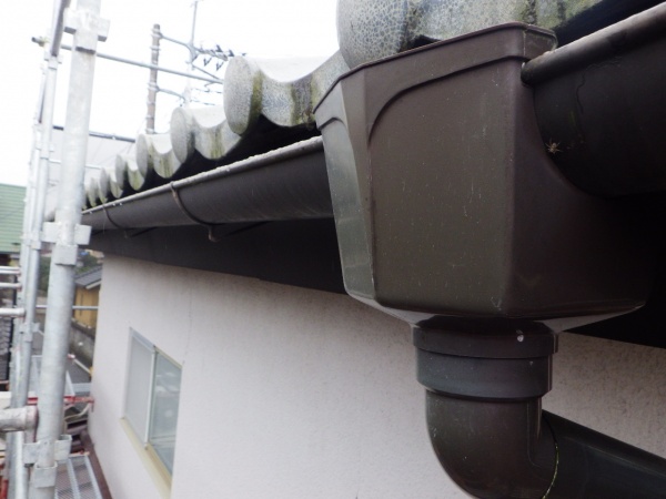 施工前の板金部の状態です