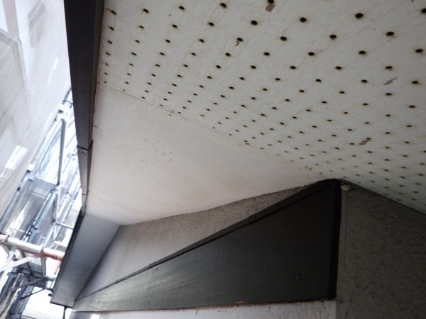 高圧洗浄後の外壁面の状態です