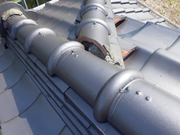 施工前の棟尻の状態です