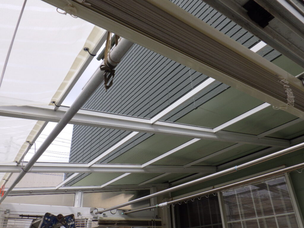 既存テラス屋根材の撤去終了