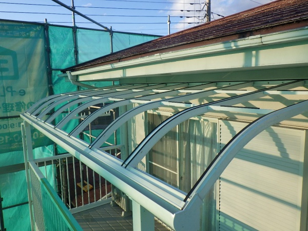 テラス屋根を撤去しました