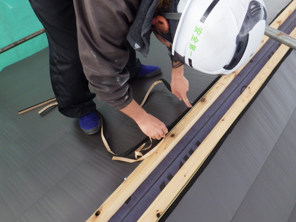 ケミカル面戸の取り付け中