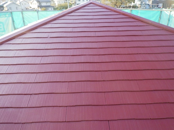 スレート屋根の上塗りが終了しました