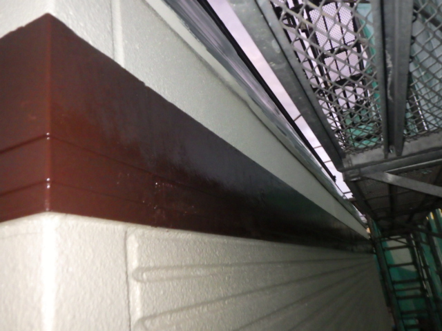 幕板の中塗り終了です