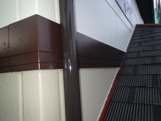 幕板の上塗り終了です