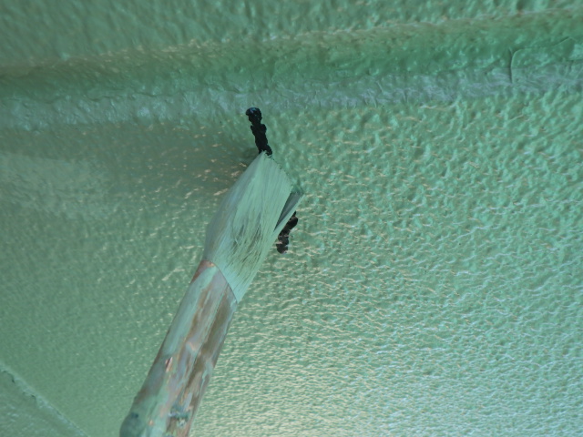 外壁の補修中です