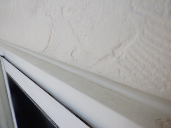 窓周りのシーリング打ち替え終了です