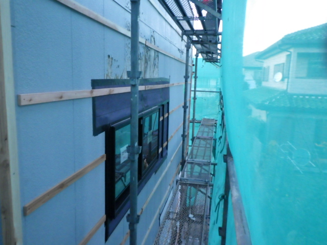 東面の胴縁取り付けが終了しました