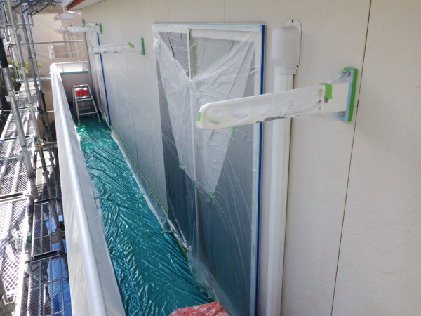 外壁塗装用の養生終了です