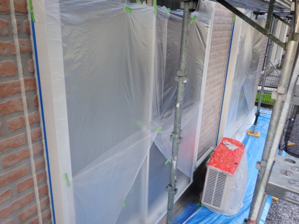 外壁塗装用の養生終了です