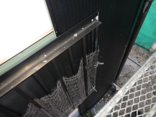 窓周りの納まりです