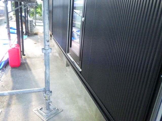 下段のサイディング貼り付けが終了です