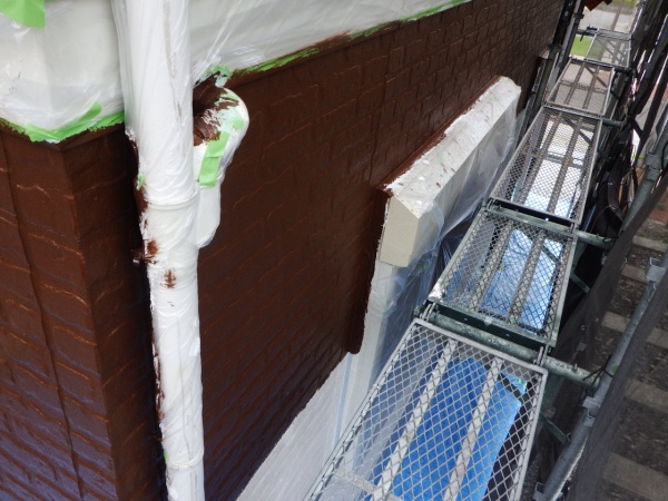 中間部中塗り終了です