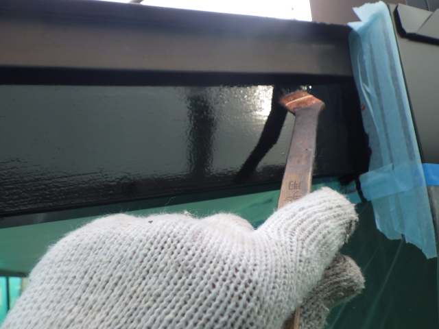 破風上塗り中です