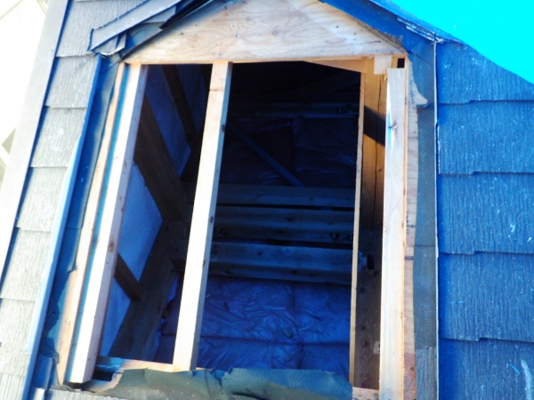 野地板下地の取り付け終了です