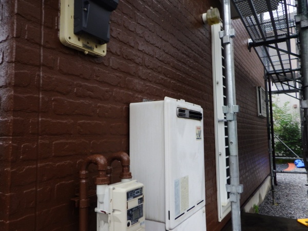 外壁下部塗装の完工です