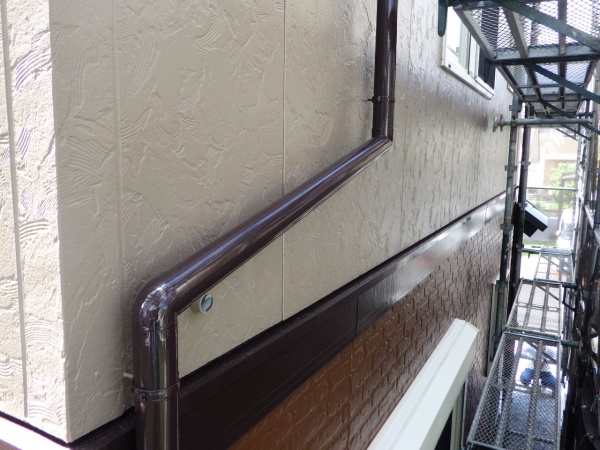 外壁上部塗装の完工です