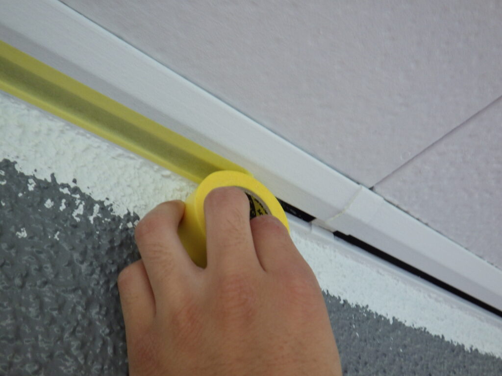 軒天取り合い養生