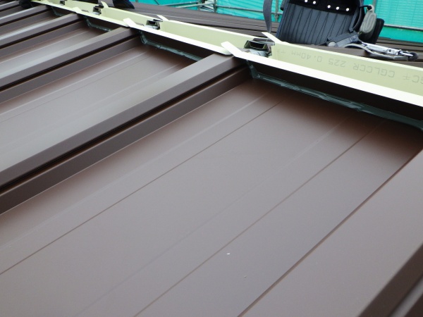 水上面戸のシーリング終了です