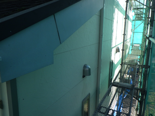 高圧洗浄後の１階外壁の状態です