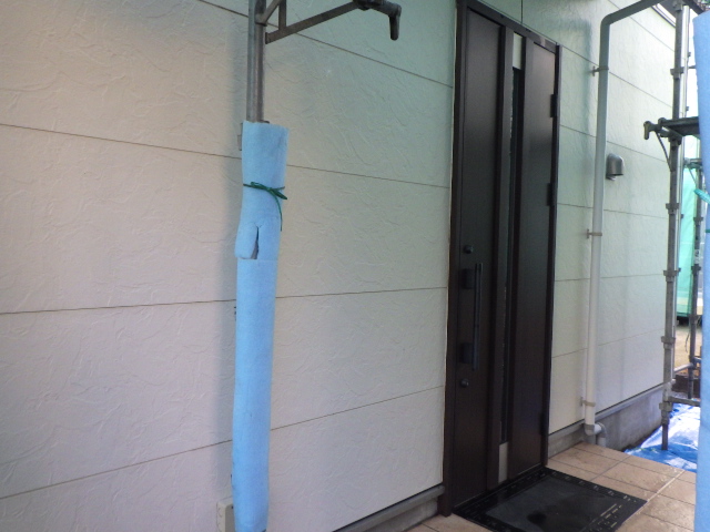 高圧洗浄後の１階外壁の状態です