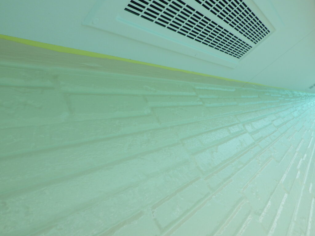 外壁の上塗り塗装終了です