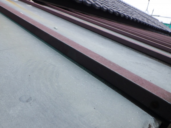 屋根塗装前の状態です