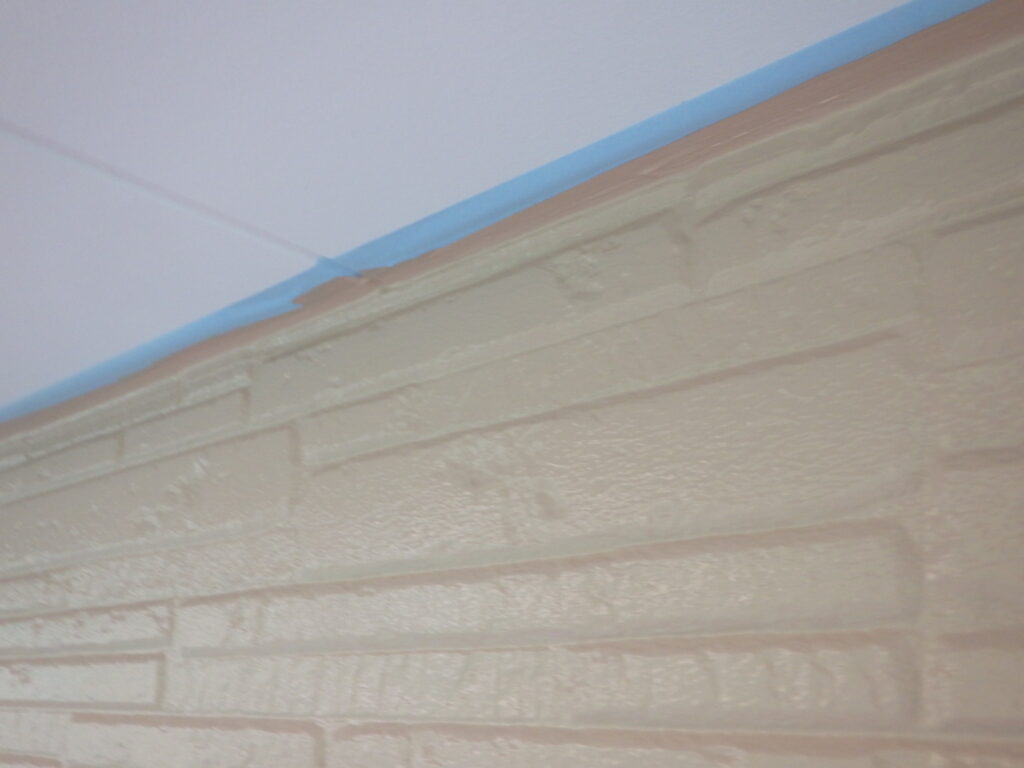 取り合い塗装中塗り終了です