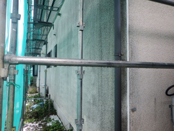 １階外壁の塗装前です