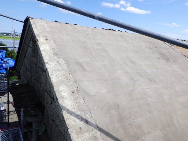 瓦棒の撤去終了です