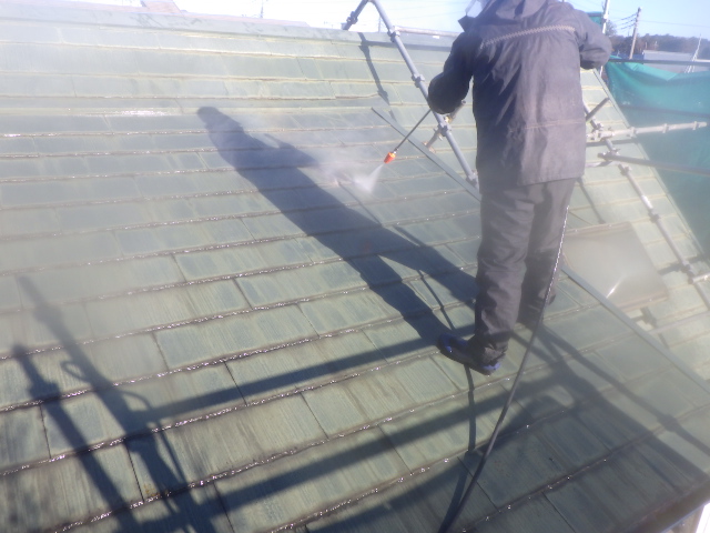 高圧洗浄中です