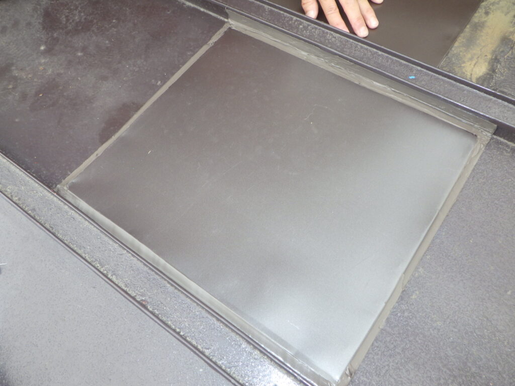 養生を剥がしました