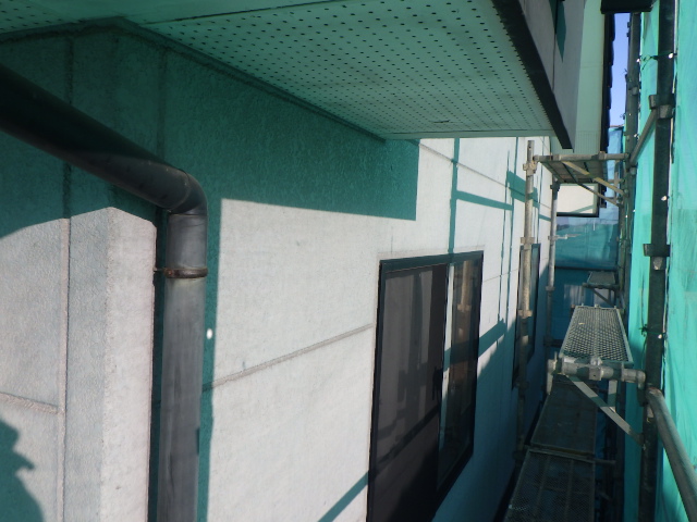 上段外壁の施工前です