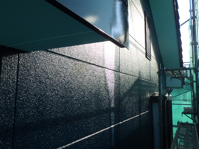 上段外壁の施工後です