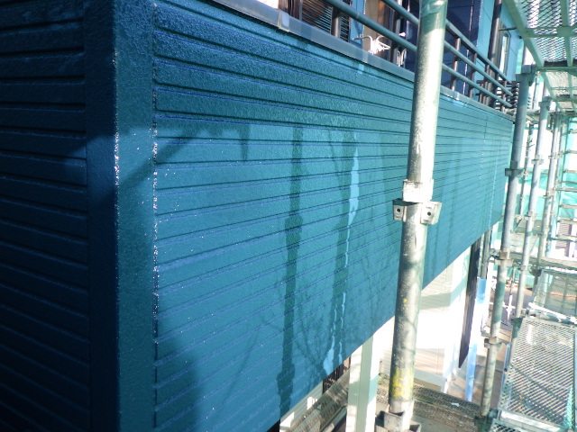 パラペット外壁の施工後です