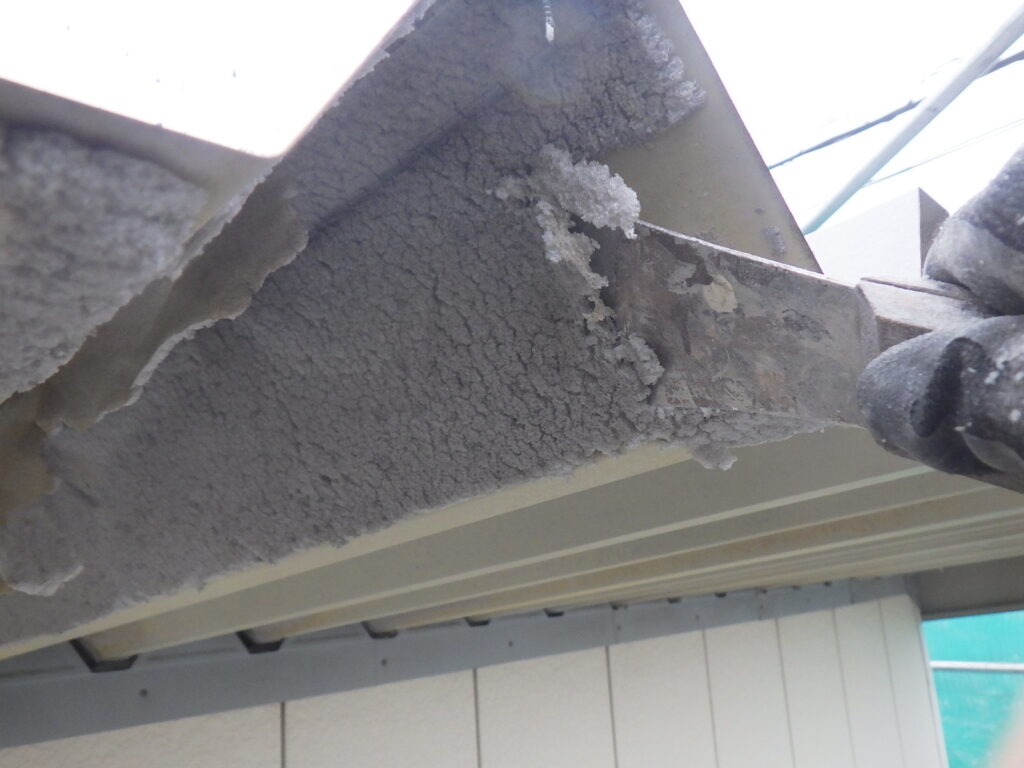 ペフの撤去中です