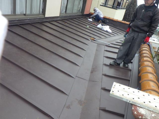 壁水切りの取り付け終了です