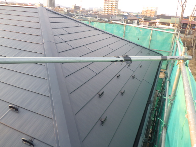 東面の完工です