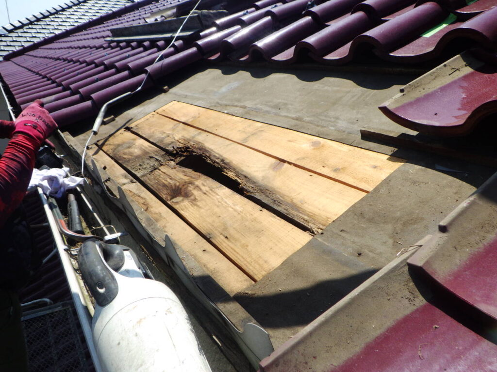 ルーフィングを撤去しました