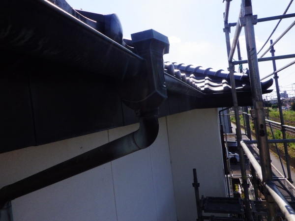 施工前の雨樋の状態です