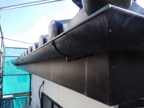 施工前の雨樋の状態です