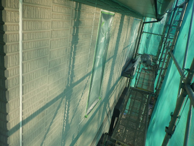 窓の養生が終了しました