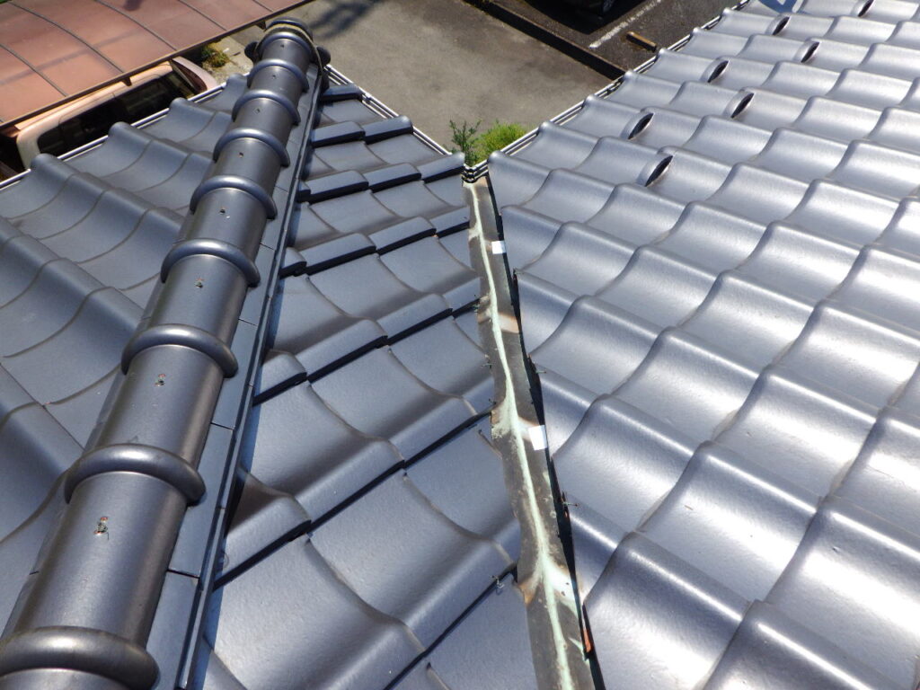 大屋根の補修完了です