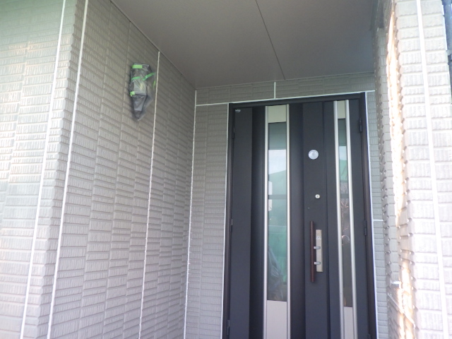 外壁目地のシーリングが終了しました