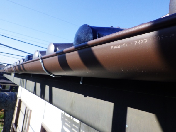 新規軒樋仮置き中です