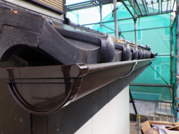 止まりを取り付けました